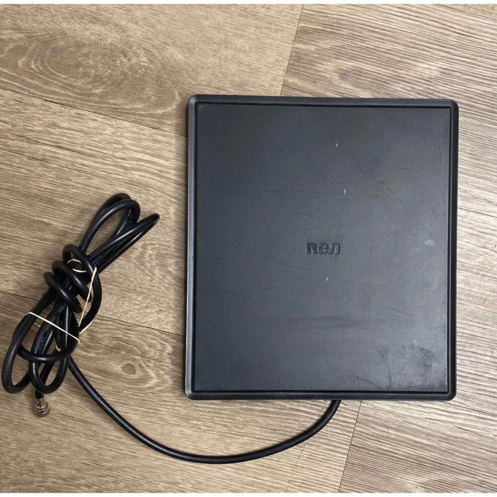 RCA Indoor Flat HDTV Antenna – Black, Multi‐Directional, No Box